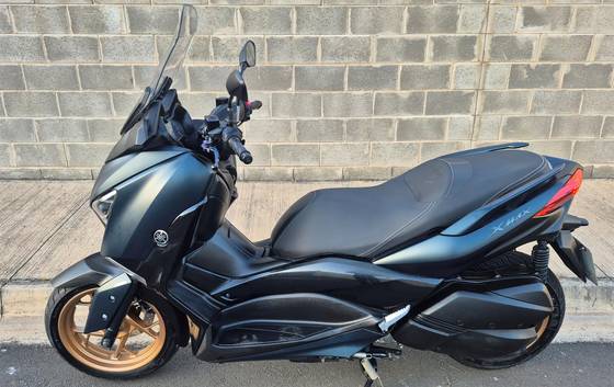 YAMAHA XMAX ABS 